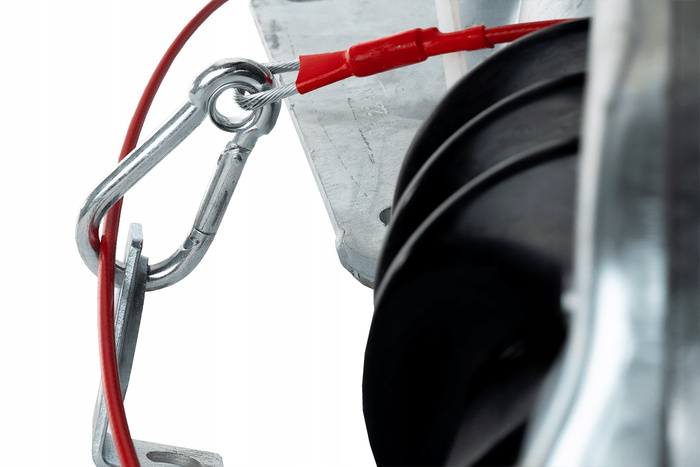 KNOTT KF27B ráfutószerkezet K27A vonóhoroggal 2700 kg-os pótkocsihoz, V-típusú vonórúddal és támasztókerék-konzollal