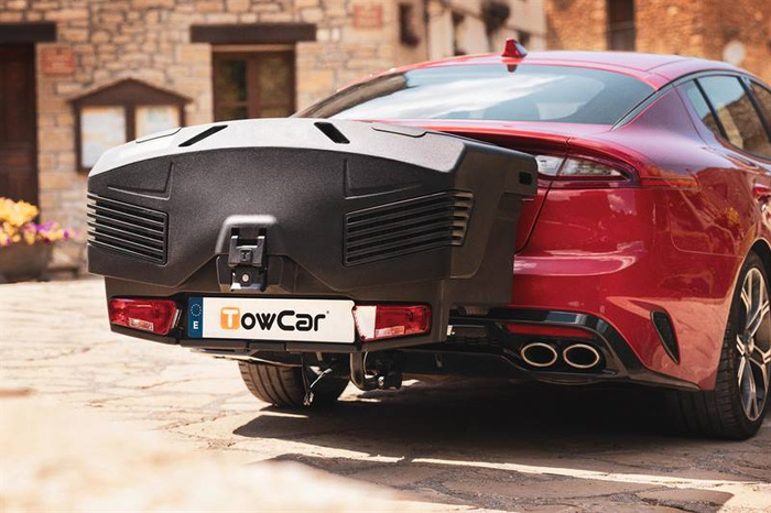 Vonóhorogra szerelhető csomagtartó doboz EVO városi fekete