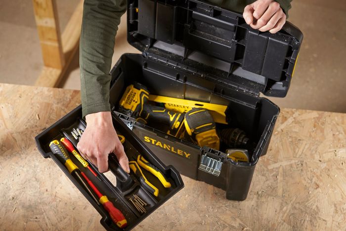 STANLEY ESSENTIAL STST1-75521 szerszámosláda 480x250x250mm 16.8l