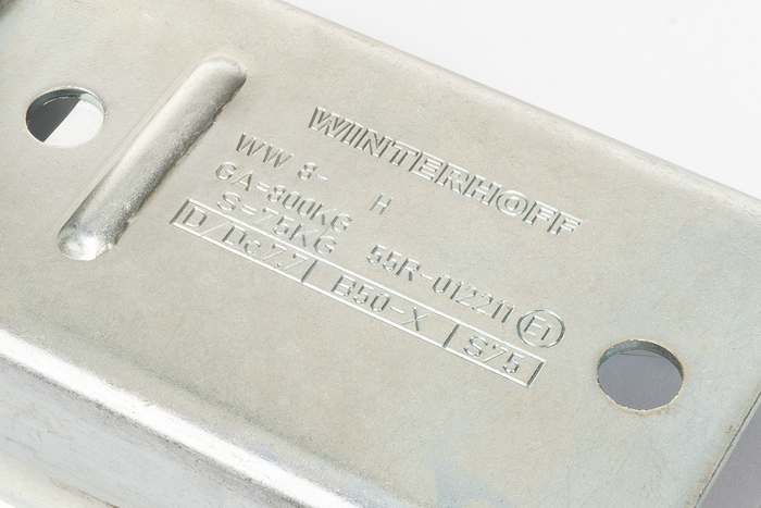 WINTERHOFF WW8-H gömbfejű vonóhorog 800 kg-os pótkocsihoz, 70 mm-es négyzet alakú vonórúddal