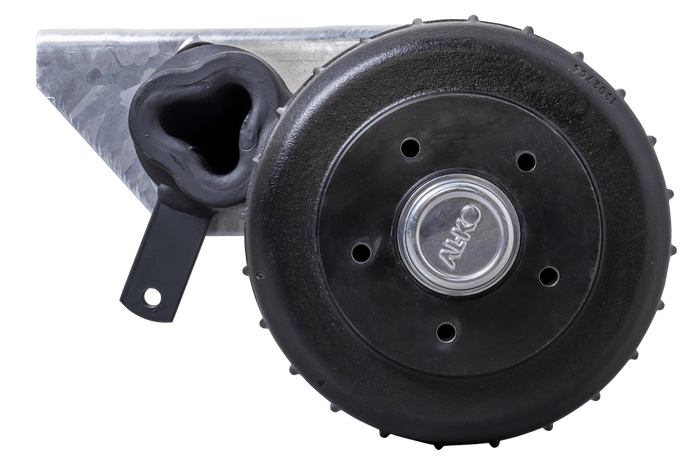 AL-KO EURO fékezett tengely pótkocsihoz/autószállítóhoz 1800kg 1350mm 1850mm 5x112