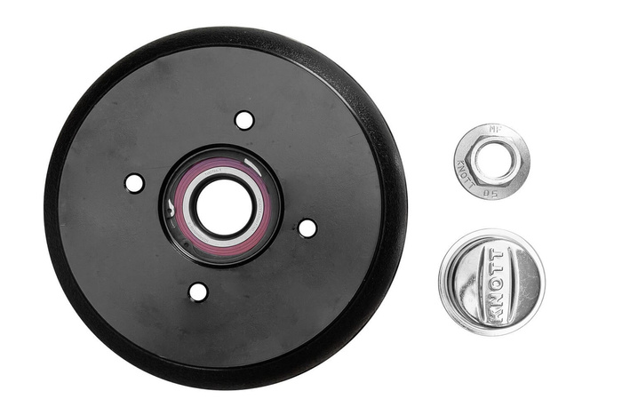 KNOTT fékdob csapággyal pótkocsi tengelyhez 1350kg 200x50 4x100