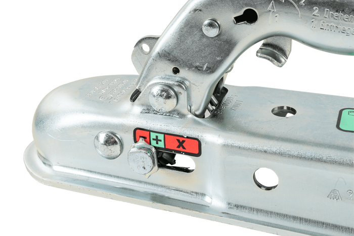 KNOTT KQ14-B gömbfejű vonóhorog 1400 kg-os pótkocsihoz, 60 mm-es négyzet alakú vonórúddal