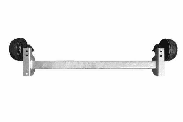 KNOTT VGB13M fékezett tengely pótkocsihoz/autószállítóhoz 1350kg 1200mm 1550mm 5x112