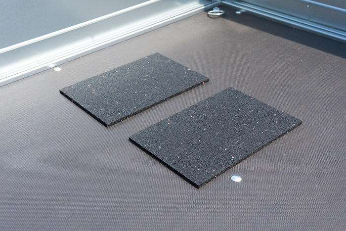 Csúszásgátló csomagtérszőnyeg 600x200x8 mm