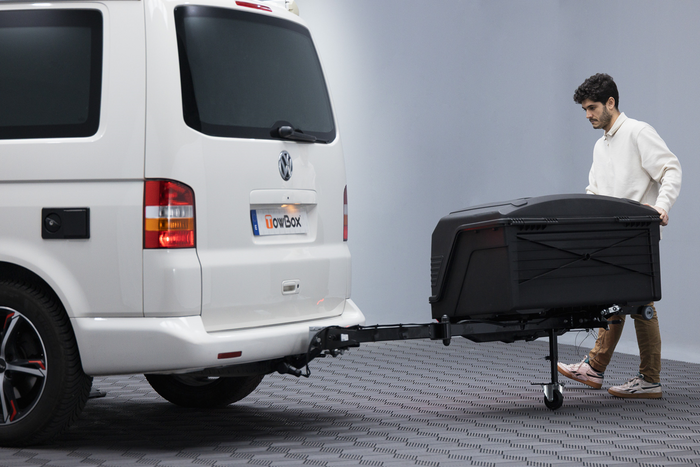 Vonóhorogra szerelhető vonódoboz Camper Alpha fekete (rövid)