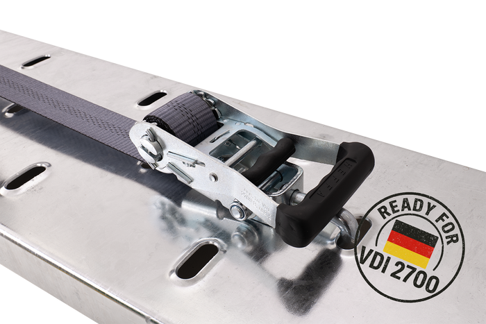 Négy darabos HEFFA CARLINE 130 pótkocsi szállító hevederkészlet, kerékrögzítő hevederek 2,8 m/50 mm/5 t VDI 2700