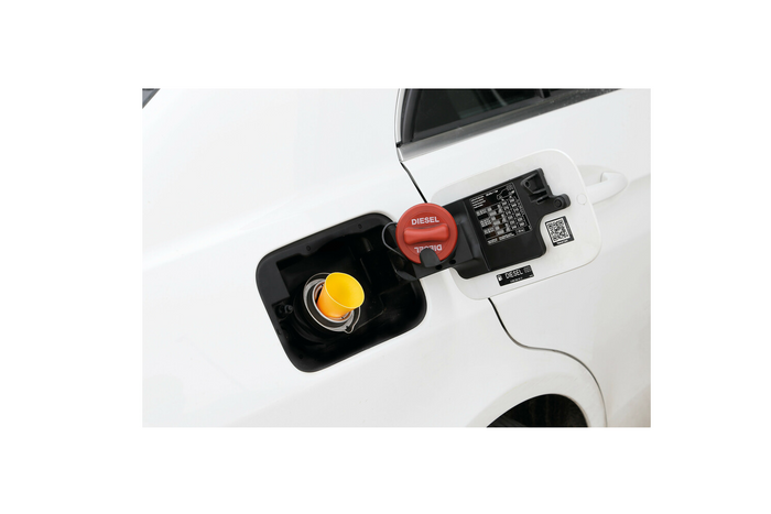 LAMPA 66988 üzemanyagtöltő adapter dízel/benzin tartályokhoz, átmérő 50-25 mm