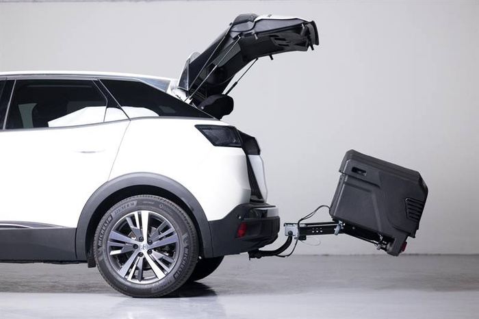 Vonóhorogra szerelhető csomagtartó doboz EVO városi fekete