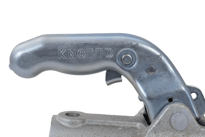 KNOTT K27-B gömbfejű vonóhorog 2700 kg-os pótkocsihoz, 45 mm-es öntöttvas csővonórúddal 