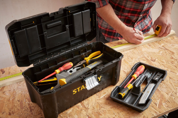 STANLEY Essential szerszámosláda rendezőkkel 410x210x200mm 8l