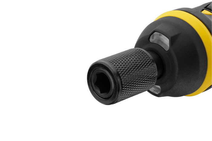 STANLEY 4V-os akkus csavarhúzó töltővel és bitekkel 