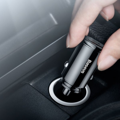 BASEUS Kör alakú műanyag USB-A, USB-C 30W-os autós töltő