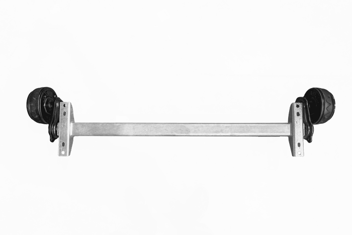 KNOTT VGB13-M fékező tengely pótkocsihoz/szállítóhoz 1350kg 1300mm 1770mm 5x112