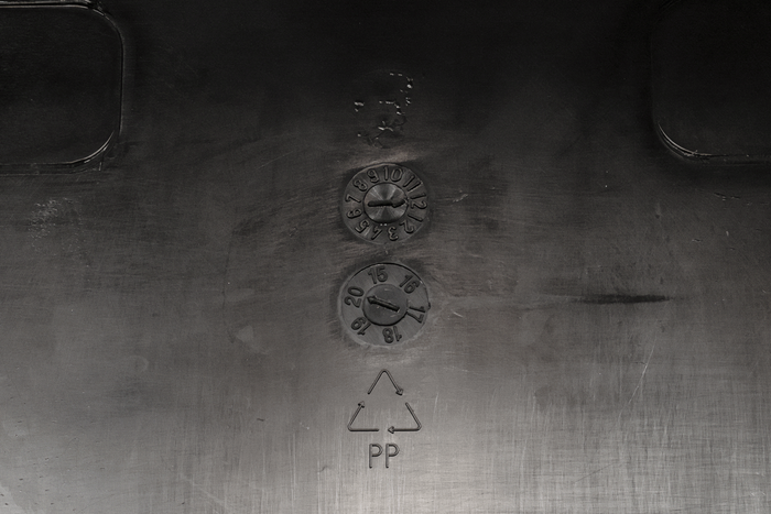 DAKEN 81000 WELVET szerszámosláda 410x348x340mm 28,8l