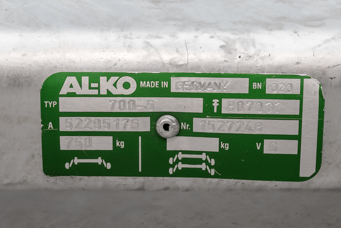 AL-KO OPTIMA fékezetlen pótkocsi tengely 750kg 900mm 1330mm 4x100