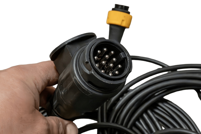 MANTES elektromos szerelési kábelköteg pótkocsihoz 5,2 m 13 tűs csatlakozó 2x5 tűs bajonettzárral