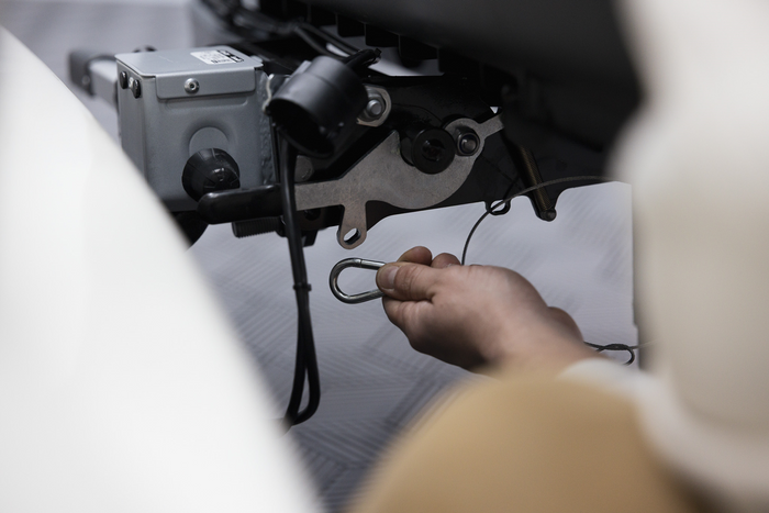 Vonóhorogra szerelhető vonódoboz Camper Alpha fekete (rövid)