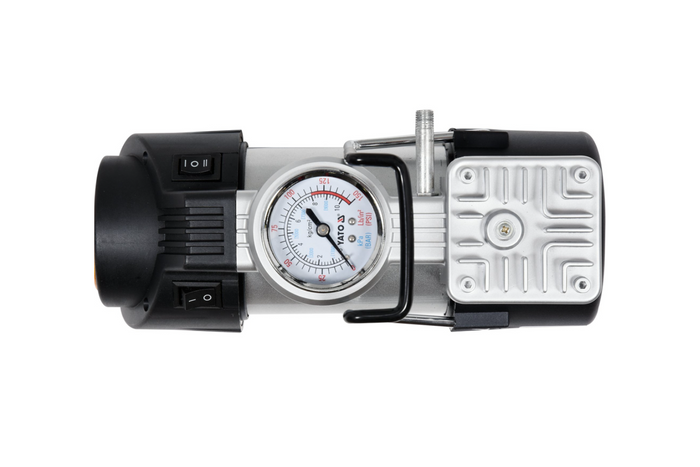 YATO YT-73460 autókompresszor LED lámpával 12V 180W