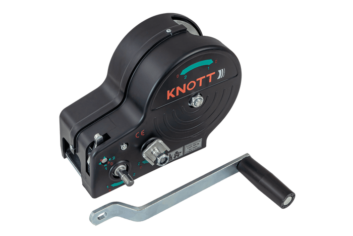 Kézi csörlő pótkocsihoz KNOTT 6X0017.311 900kg hevederrel