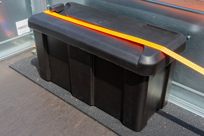 Csúszásgátló csomagtérszőnyeg 5000x250x8 mm