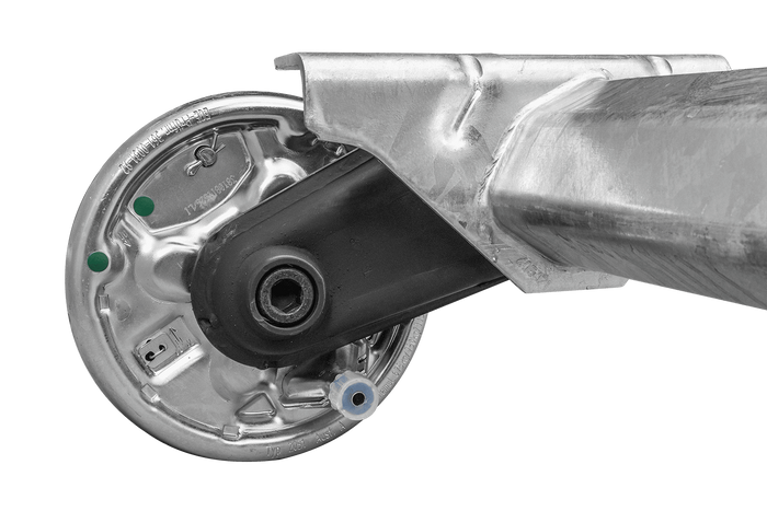 AL-KO COMPACT fékező tengely pótkocsihoz/szállítóhoz 1350kg 1260mm 1630mm 4x100