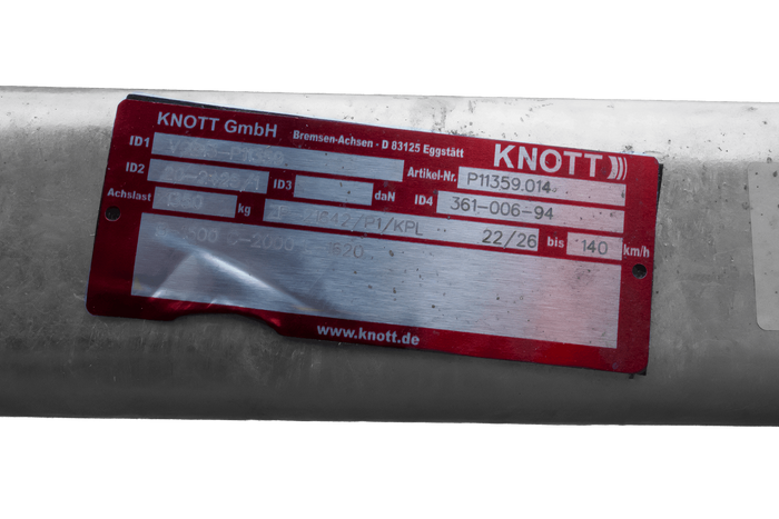 KNOTT P11359.014 VGB13 fékezett hajóutánfutó tengely 1350kg 1500mm 2000mm 5x112