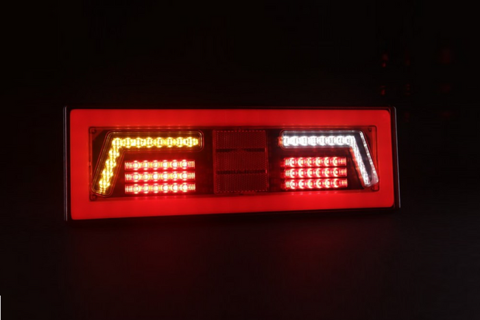 KAMAR L1828 LED hátsó lámpa 6 funkciós bal oldali