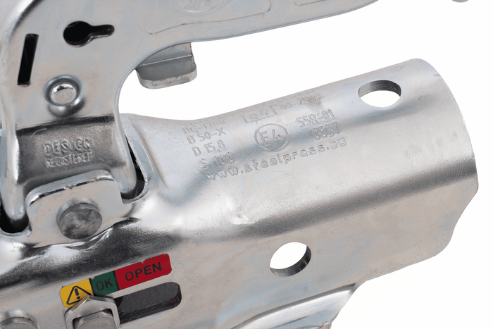 STEELPRESS BC-1700A gömbfejes vonóhorog 1700 kg-os pótkocsihoz 45 mm-es csővonórúddal