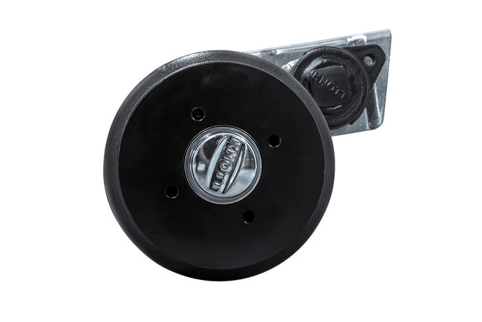 KNOTT VGB13 fékezett tengely pótkocsihoz/szállítóhoz 1350kg 1500mm 1950mm 4x100