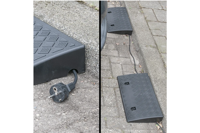Két darabos ProPlus 361570 felhajtórámpa szett, gumi rámpák 7 cm, 3000 kg
