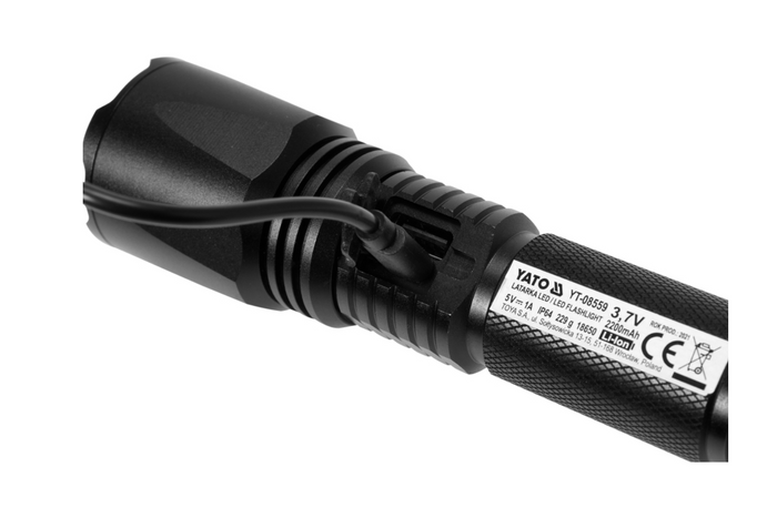 YATO YT-085609 LED 900lm multifunkciós zseblámpa, külső akkumulátor, sörnyitó, vészkalapács
