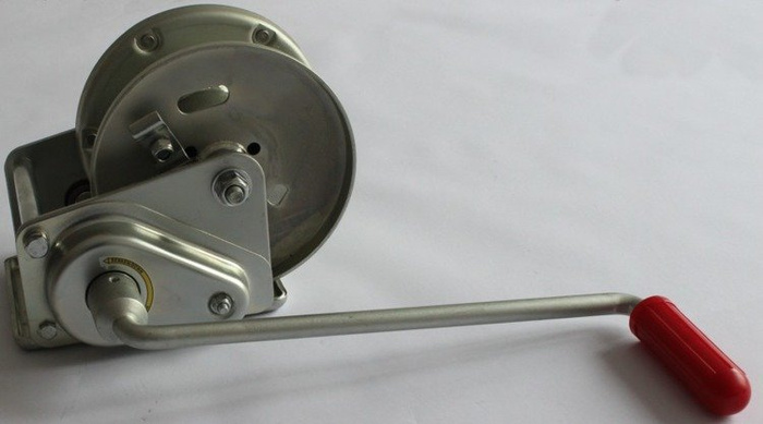 Kézi csörlő AL-KO utánfutóhoz 900 kg acélkötéllel