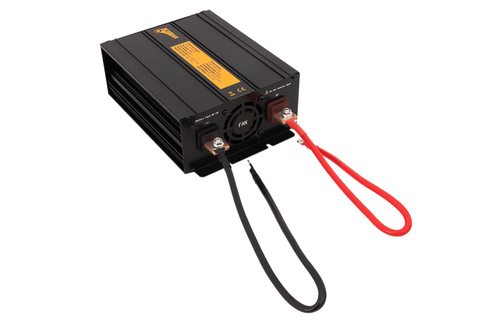 Feszültségváltó 12V/230V (1000/2000W) KAMAR E1926