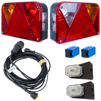 Lámpakészlet: DOBPLAST DPT35 hátsó lámpák + ASPÖCK FLEXIPOINT I oldalsó helyzetjelző lámpák + MANTES 4,5 m-es 13 tűs kábelköteg