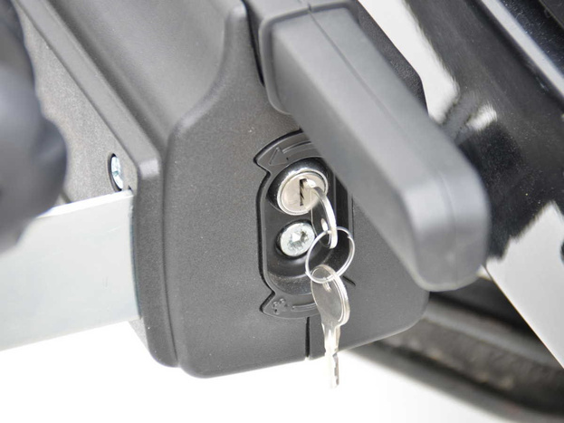 Peruzzo Parma 3 - vonóhorogra szerelhető kerékpártartó 3 kerékpárhoz