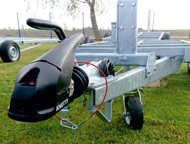 KNOTT KS30 gömbfejes vonófej stabilizátorral 3000 kg-os pótkocsihoz, 35-50 mm-es csővonórúddal