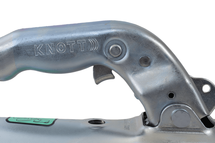 KNOTT K7.5-C gömbfejű vonóhorog 750 kg-os pótkocsihoz, 50 mm-es csővonórúddal