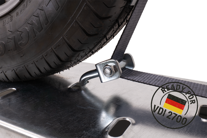 Négy darabos HEFFA CARLINE 130 pótkocsi szállító hevederkészlet, kerékrögzítő hevederek 2,8 m/50 mm/5 t VDI 2700