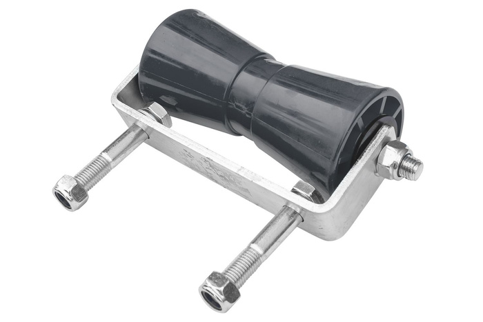 UNITRAILER alsó gerincű hajótest orrgörgő hajóutánfutóhoz való rögzítéssel