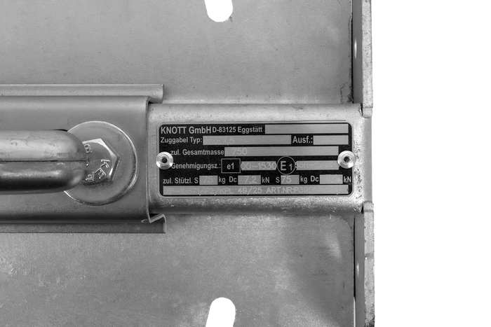 KNOTT K7.5-H+KZE7.5 gömbfejes vonóhorog 750 kg-os pótkocsihoz V-típusú vonórúddal