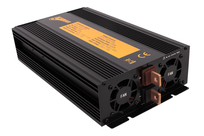 Feszültségátalakító 12V/230V (2000/4000W) KAMAR E1930