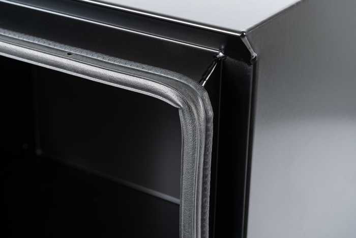 DAKEN 8Z3100 Z31 szerszámosláda 400x300x300mm 32l