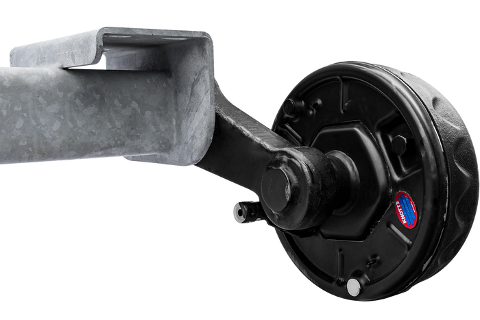 KNOTT VGB13 fékes hajóutánfutó tengely 1350kg 1700mm 2200mm 5x112