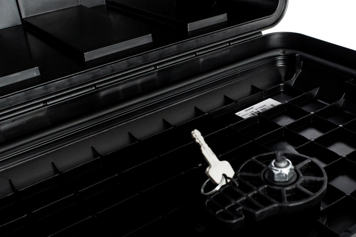 DAKEN 81108 JUST szerszámosláda 826x500x470mm 127l