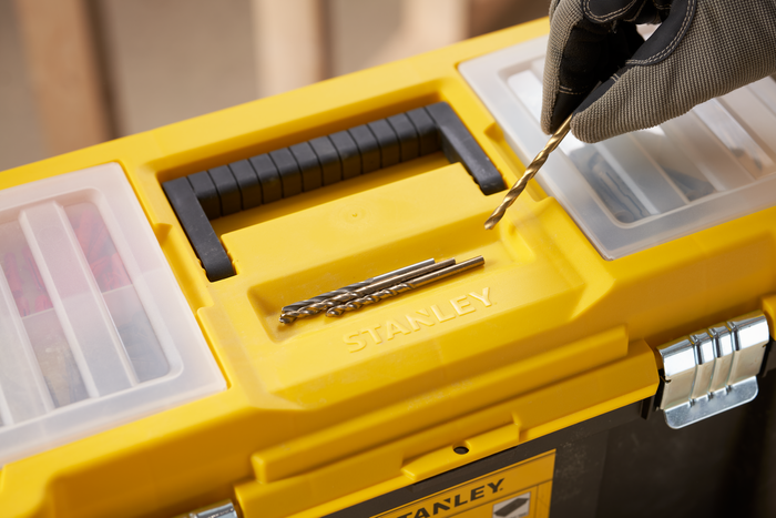 STANLEY ESSENTIAL szerszámosláda 485x251x248mm 16,8l