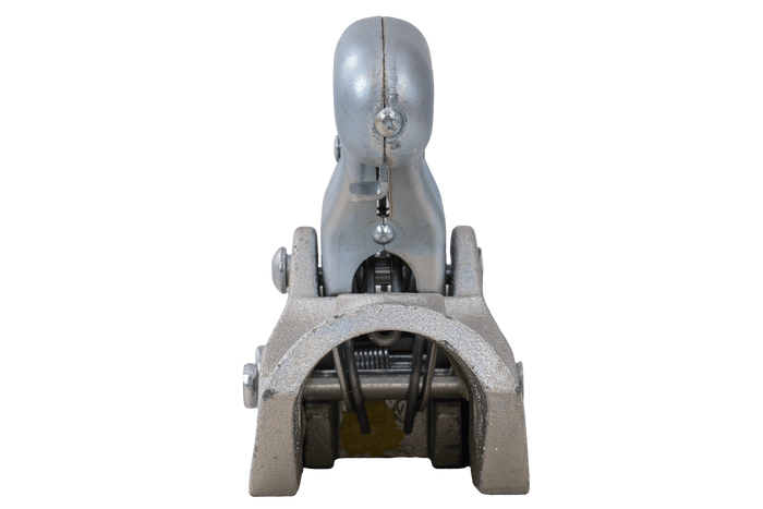 KNOTT K27-B gömbfejű vonóhorog 2700 kg-os pótkocsihoz, 45 mm-es öntöttvas csővonórúddal 
