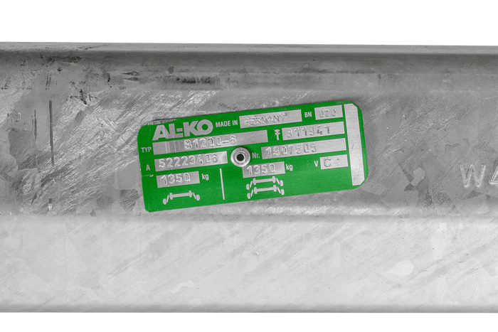 AL-KO COMPACT fékező tengely pótkocsihoz/szállítóhoz 1350kg 900mm 1300mm 5x112