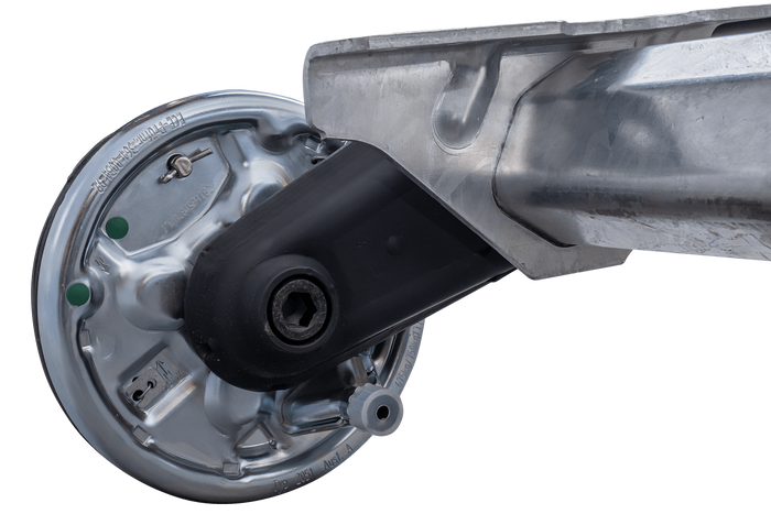 AL-KO COMPACT fékező tengely pótkocsihoz/szállítóhoz 1350kg 800mm 1250mm 5x112