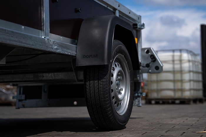 Utánfutó sárvédő 13-14" DOMAR D20112 lapos kerékív 660/190mm